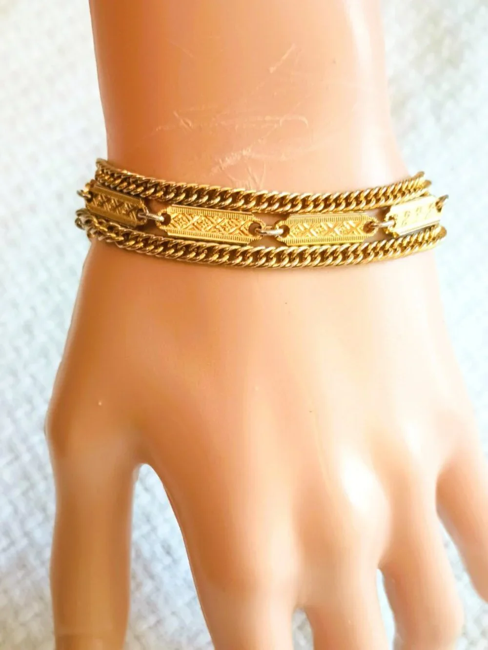 Vintage Gold Triple Strand Bracelet 6.75
